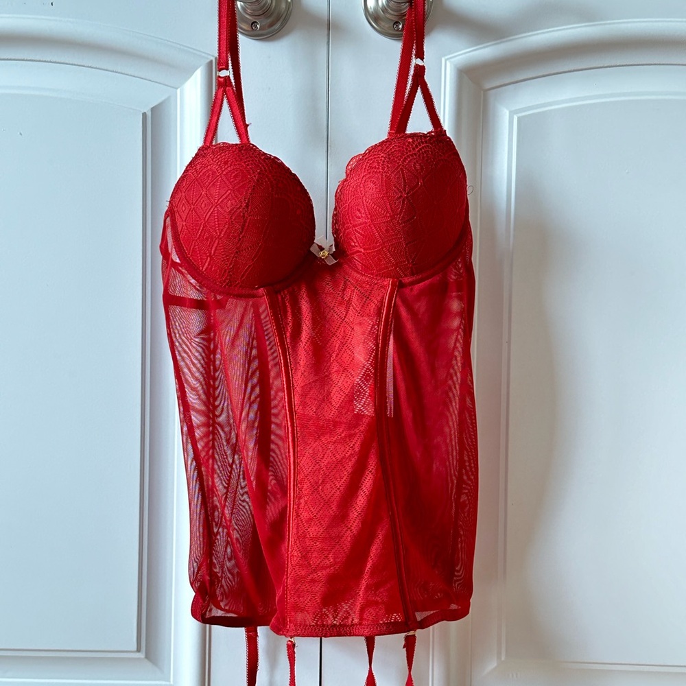 Vintage (w/ tags) red y2k corset size medium